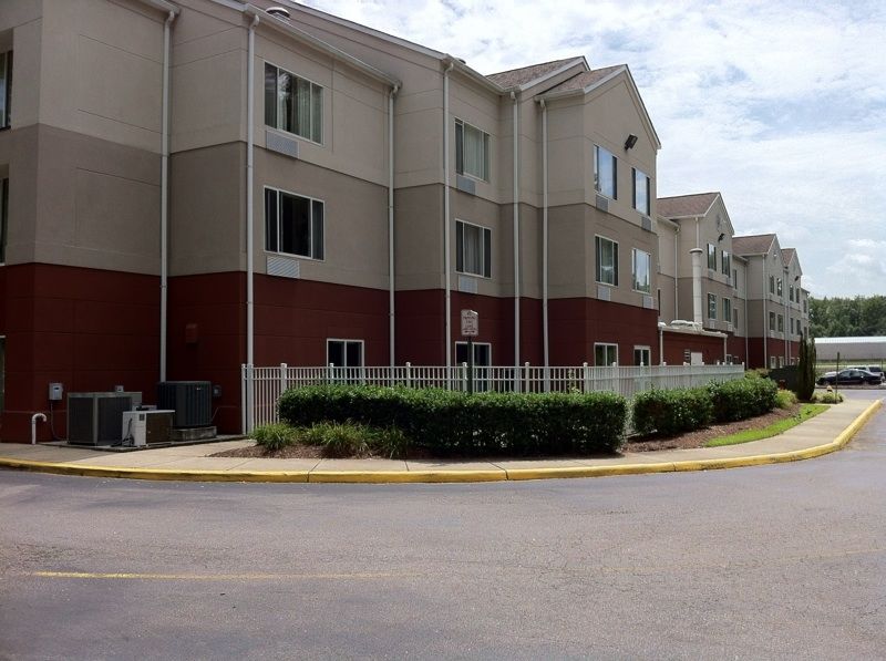 Studios And Suites 4 Less - Gum Road Chesapeake Extérieur photo